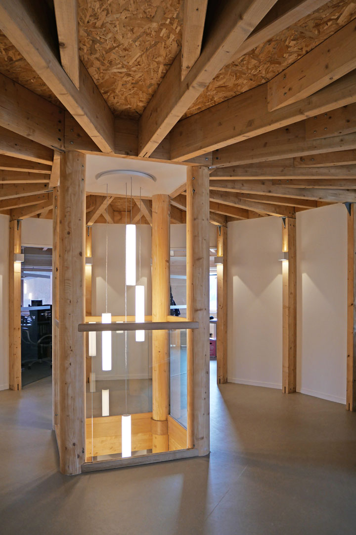 atelier Coq agence architecture architecte Sarlat Dordogne réalisation bureaux aec 2021 int2 prt