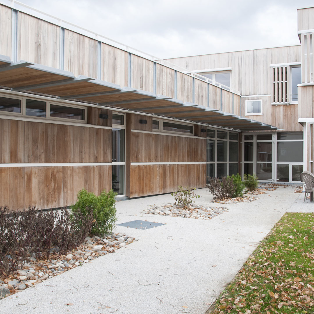 atelier Coq agence architecture architecte Sarlat Dordogne réalisation médical Foyer la prada 2015 17 psg