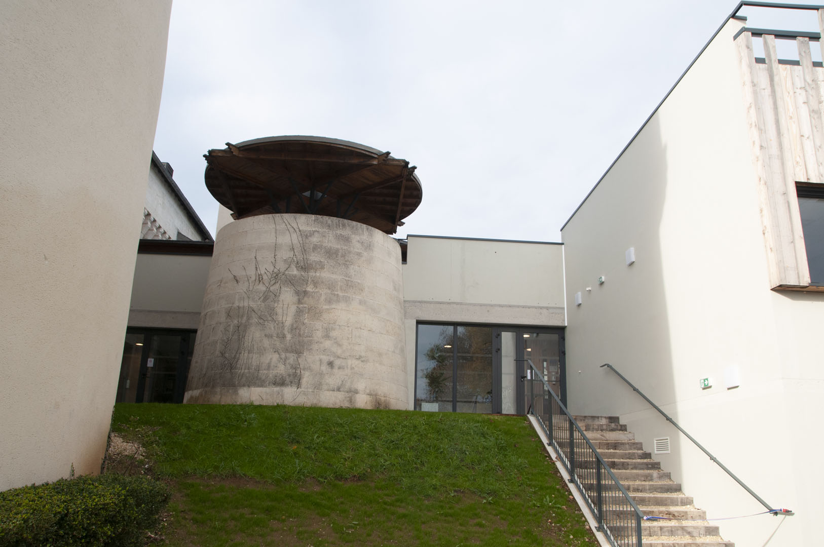 atelier Coq agence architecture architecte Sarlat Dordogne réalisation médical Plateau rééducation Lanmary 2021 DSC4972 psg