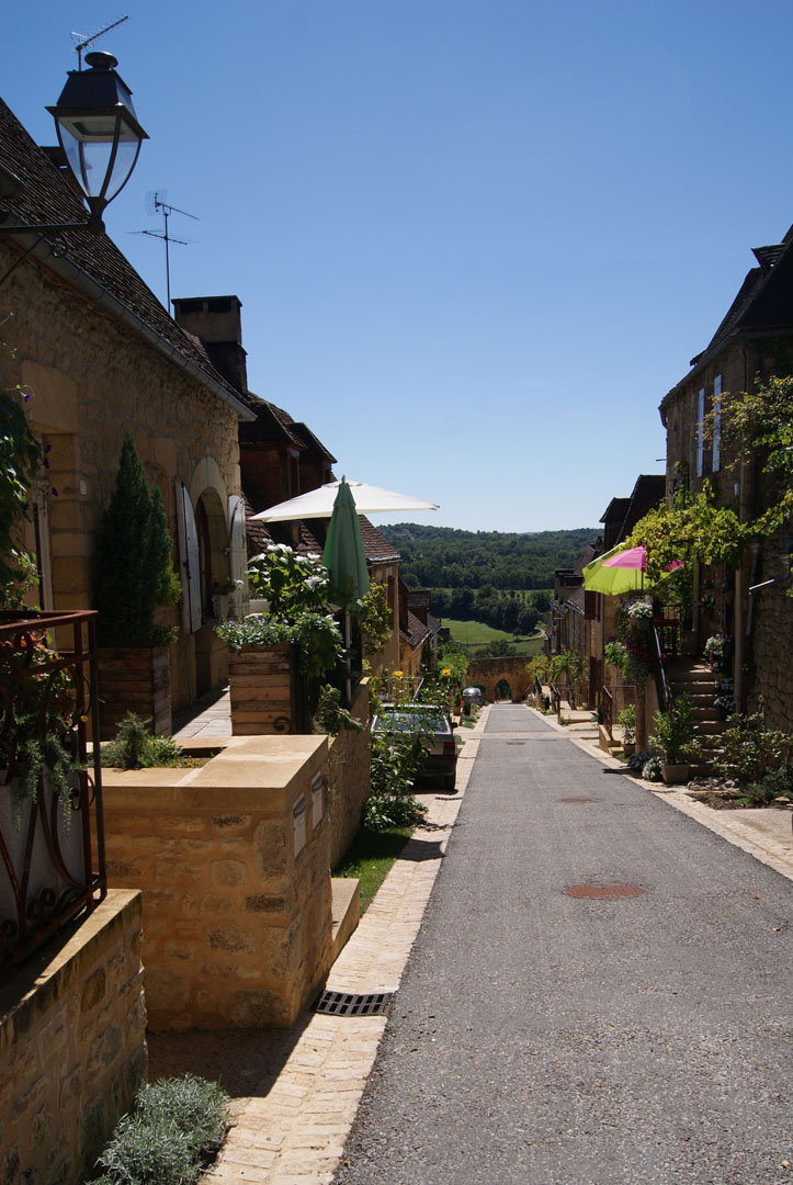 atelier Coq agence architecture architecte Sarlat Dordogne réalisation paysage Valorisation rue bastide domme 2017 DSC00393 prt