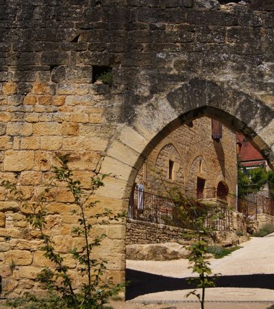 atelier Coq agence architecture architecte Sarlat Dordogne réalisation paysage Valorisation rue bastide domme 2017 Porte de la Combe psg